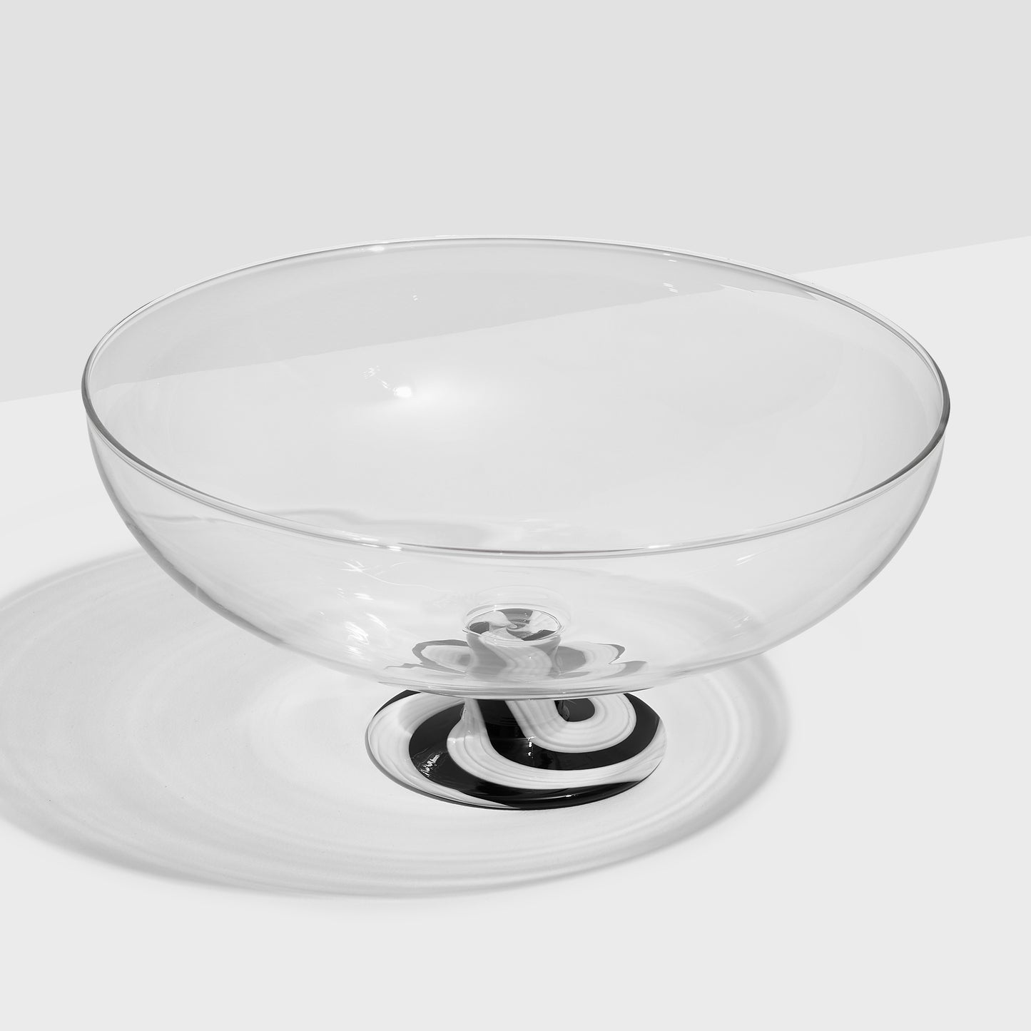 SWIRL SALAD BOWL - BLACK/WHITE