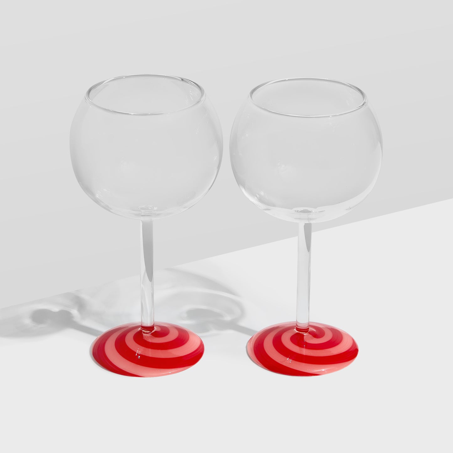 TWO X SWIRL WINE GLASSES - RED/PINK