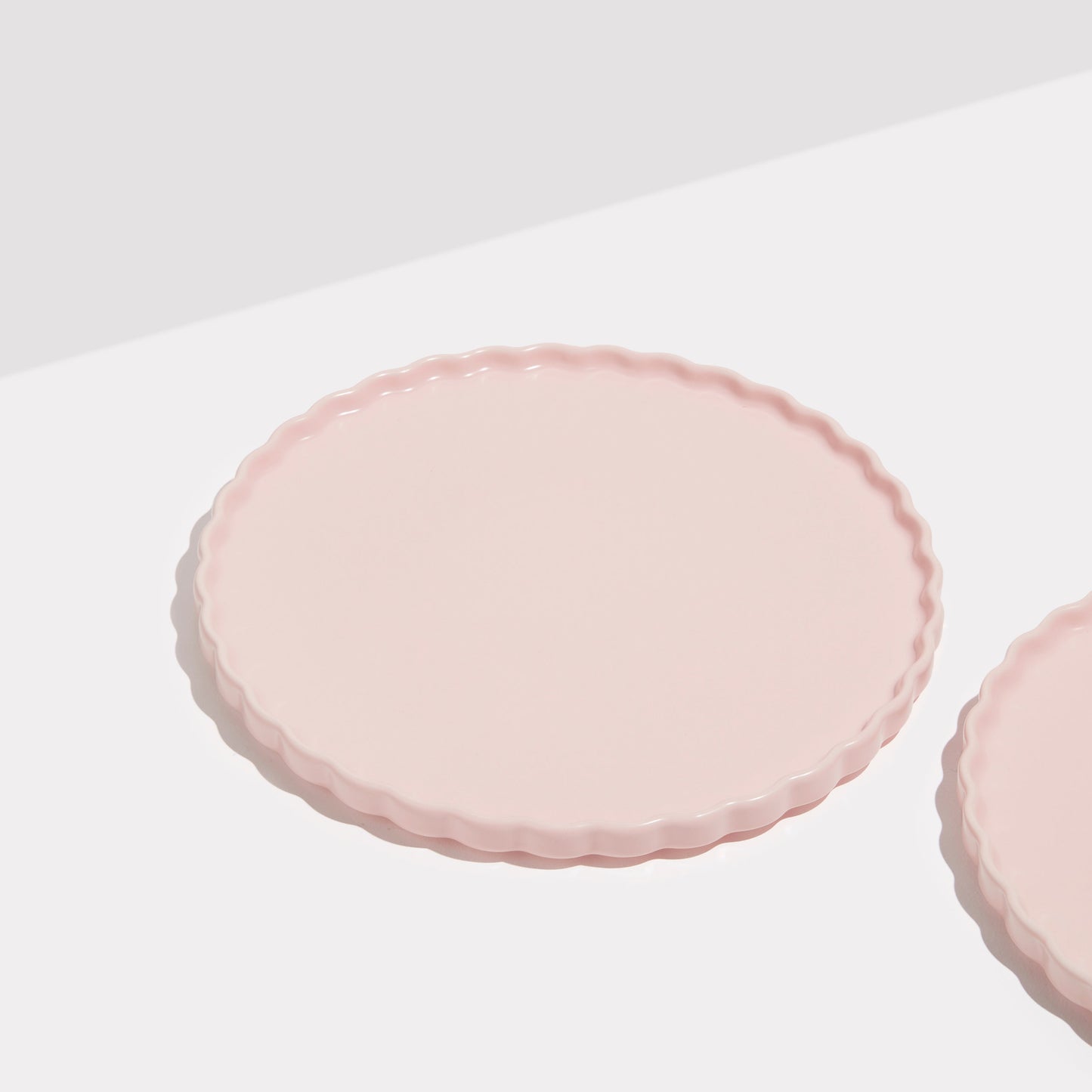 TWO X WAVE DINNER PLATES - PINK - Fazeek Dining Diningware Bowl