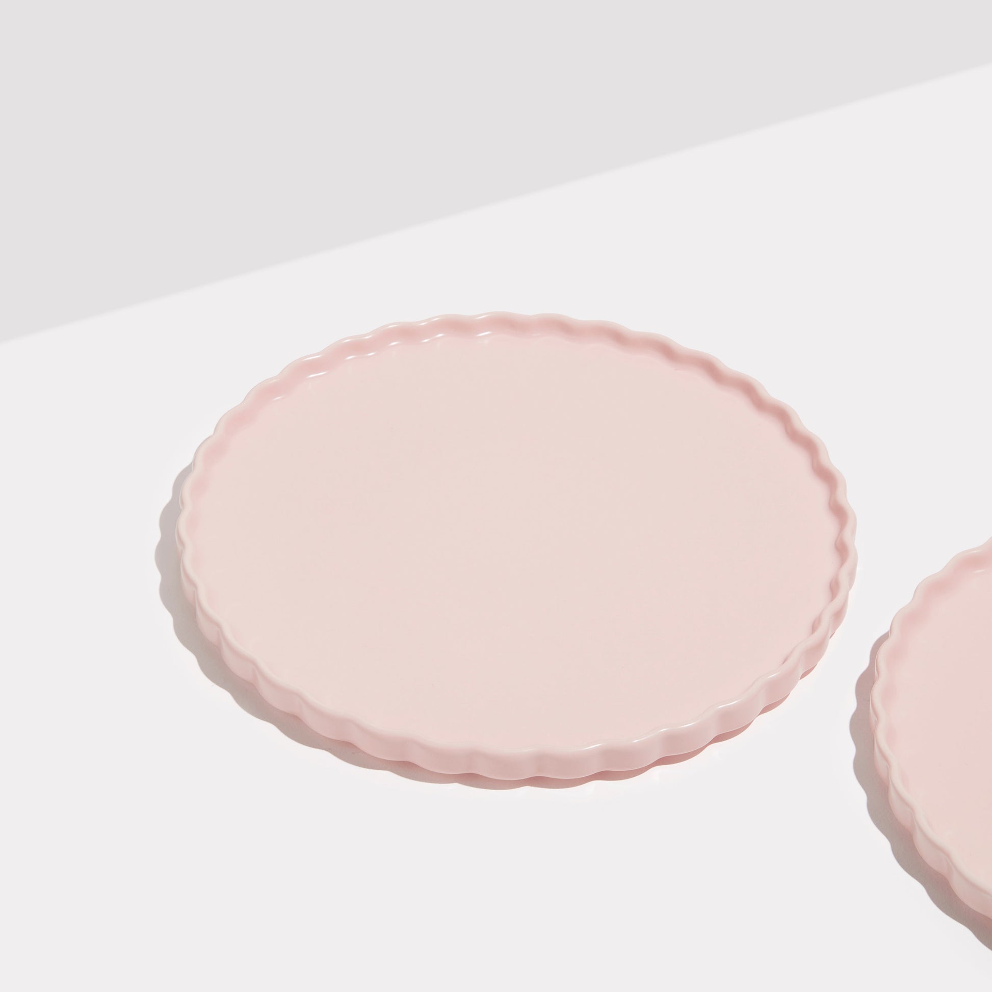 TWO X WAVE DINNER PLATES - PINK - Fazeek Dining Diningware Bowl